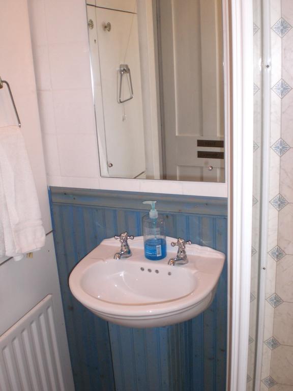 هورلي Melville Lodge Gatwick الغرفة الصورة